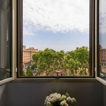 Elegant Aparment Vittorio Center Apartment