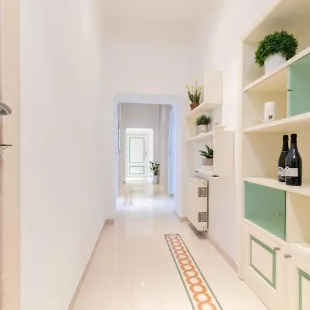 Elegant Aparment Vittorio Center Apartment