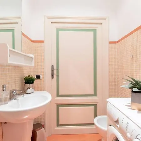 Elegant Aparment Vittorio Center Apartment Rome