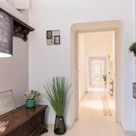 Elegant Aparment Vittorio Center