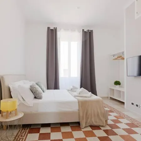 Apartment Elegant Aparment Vittorio Center