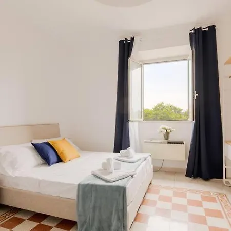 Apartment Elegant Aparment Vittorio Center *