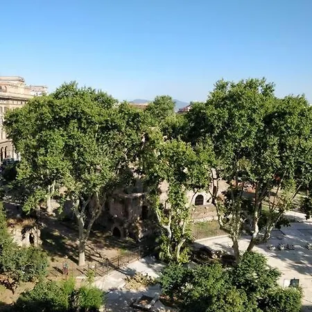 Apartment Elegant Aparment Vittorio Center