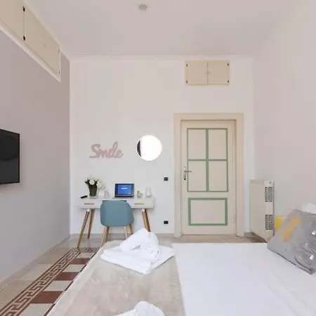 Apartment Elegant Aparment Vittorio Center *