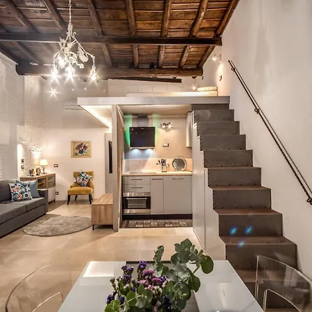 Casa Vantaggio Rome