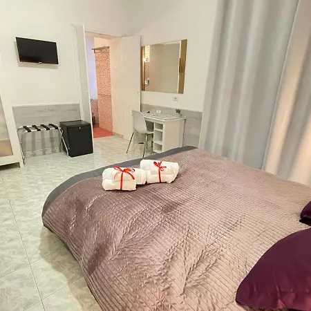 Holidays Otranto 3*
