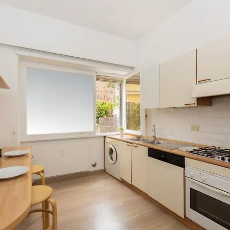 Apartment Parioli Garden-rental In Rome
