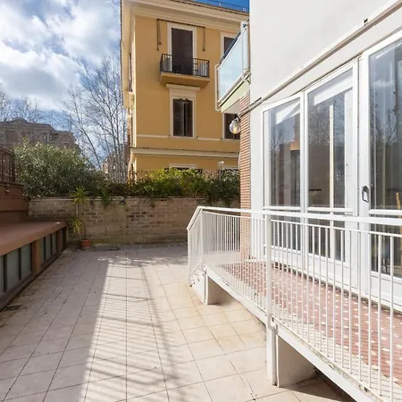 Apartment Parioli Garden-rental In *