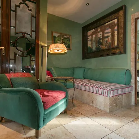 Apartment The Trastevere Penthouse Experience *