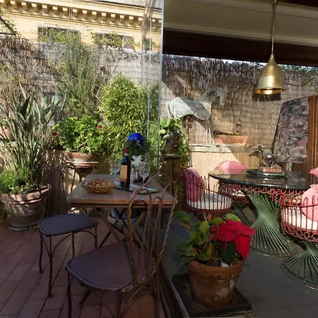 Apartment The Trastevere Penthouse Experience Rome