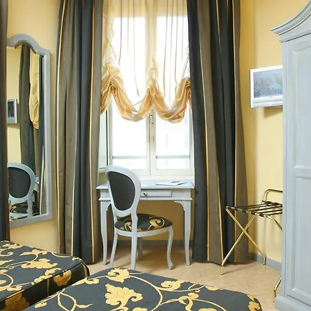 Hotel Fellini