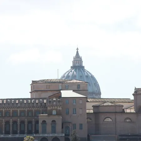 Le Stanze Del Papa