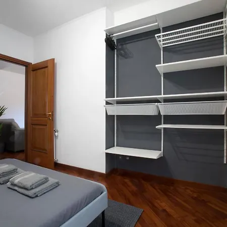 Apartment Moderno Metro B San Paolo Rome