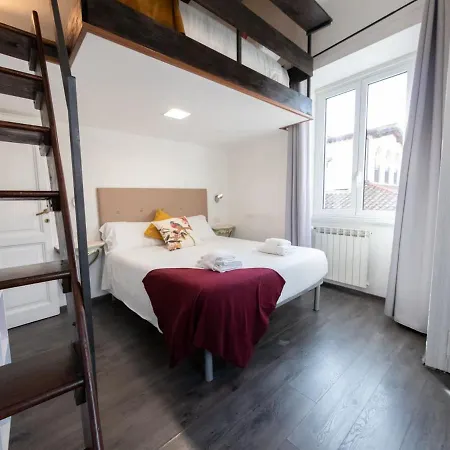 Apartament The Best Rent - Three-bedroom Close To Colosseo Rzym