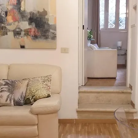 Cozy Navona Apartment Rome