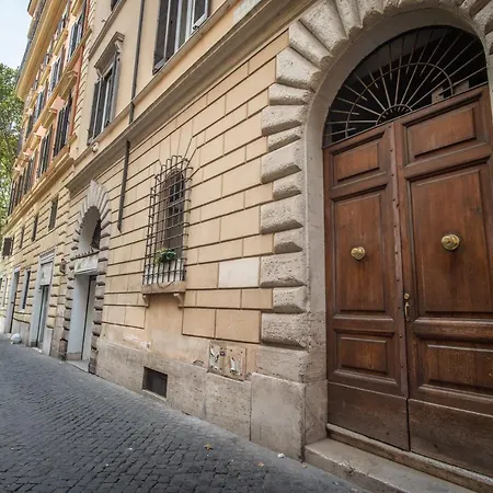 Casa Vantaggio * Rome