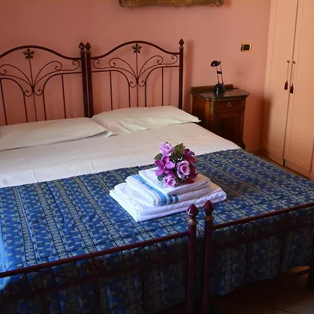 Walls Bed & Breakfast 3*
