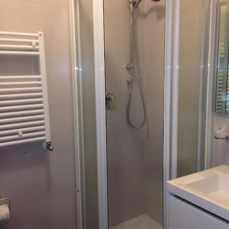 Eur Executive Bed & Breakfast