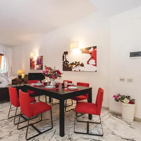 Falconieri Apartment