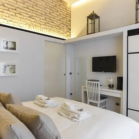Luxury Vittoria Apartment *