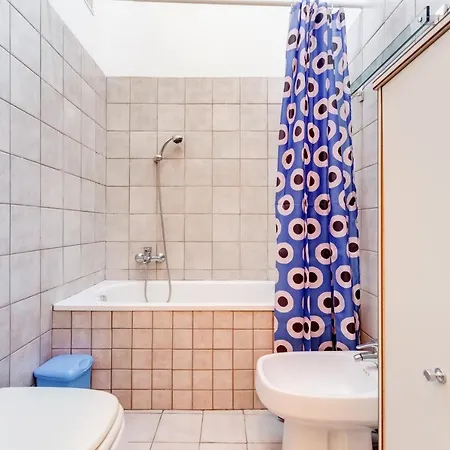 Con 3 Da Letto E 2 Bagni Vicino Al Vaticano Apartment *