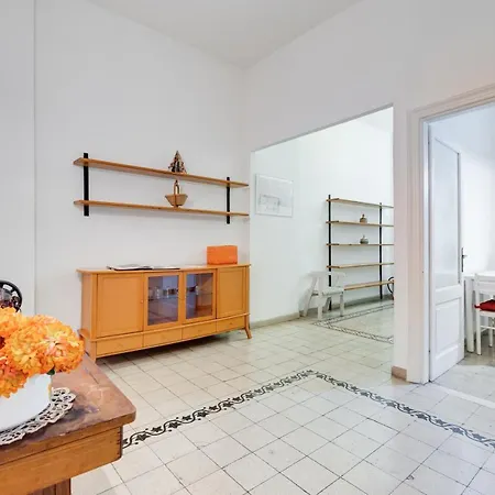 Con 3 Da Letto E 2 Bagni Vicino Al Vaticano Apartment *