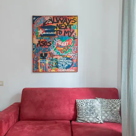 Iflat Pop Art In Monti *