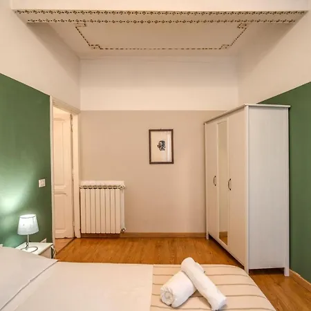 Apartamento Campo Dei Fiori Apertment Easy Life In *