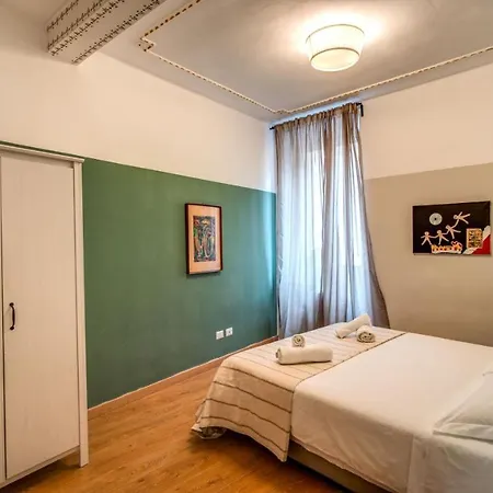 Apartamento Campo Dei Fiori Apertment Easy Life In *
