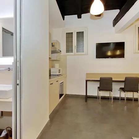 Apartment Trastevere &