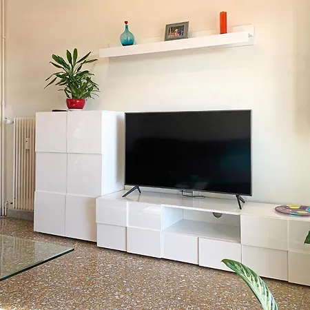 Stunning In With 1 Bedrooms And Wifi Apartment