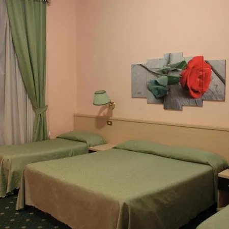 Priscilla Hotel 3*