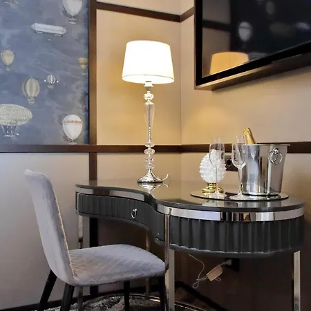Helmirage Piazza Di Spagna Guest house *