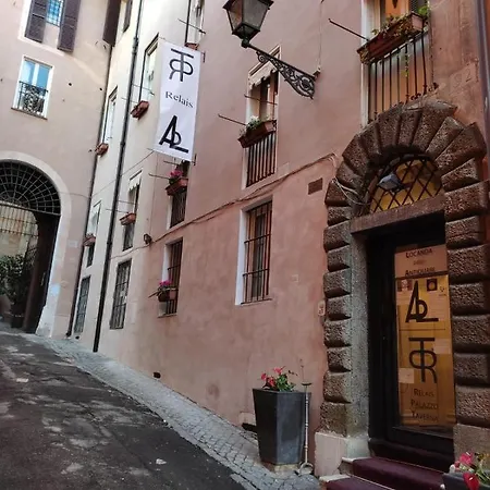 Affittacamere Relais Palazzo Taverna