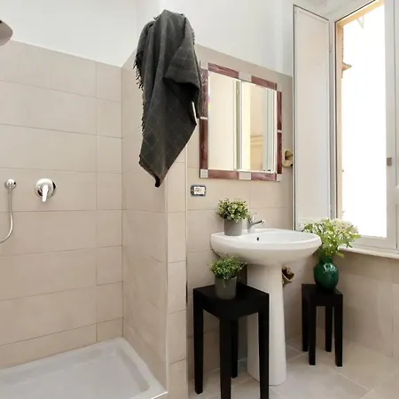 Amleto Apartment