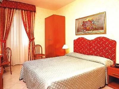 Ξενοδοχείο Stromboli 3*