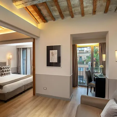 Condotti Palace 4* Roma