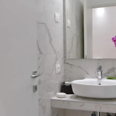 Guest house Colosseo *