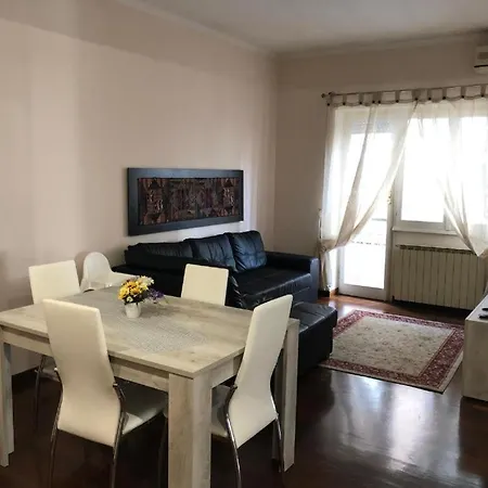 Casa Gemelli Lisa Rome