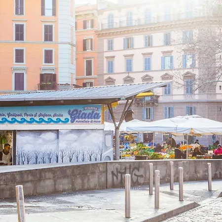 New In The Heart Of Trastevere
