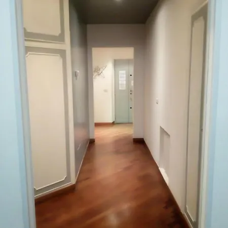 Apartment Large Vatican With 3 Bedroom For 6 Persons