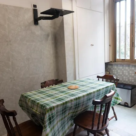 Pasqualina's House Guest house