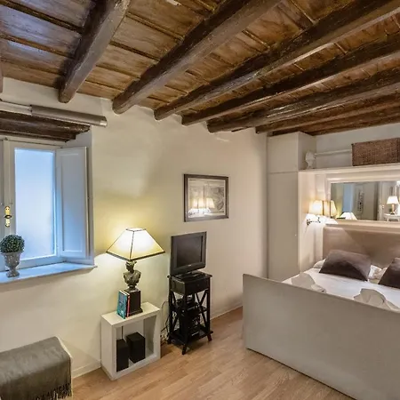 Apartment Romantica Studio-rental In Rome
