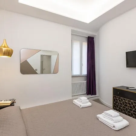 Lovely New Home, Piazza San Cosimato! Apartment Rome