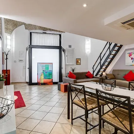 Spacious Loft In The Heart Of Appartement