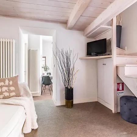 Monserrato Historical By Campo De' Fiori Holiday home