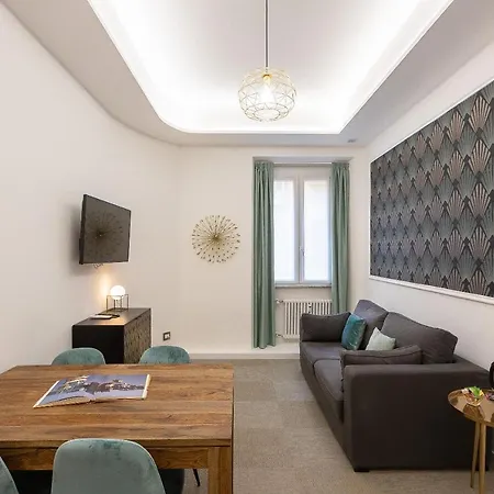 Lovely New Home, Piazza San Cosimato! *