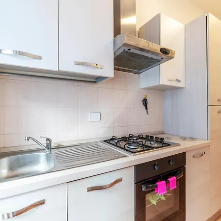 Apartment Mm Cipro With Balcony Rome