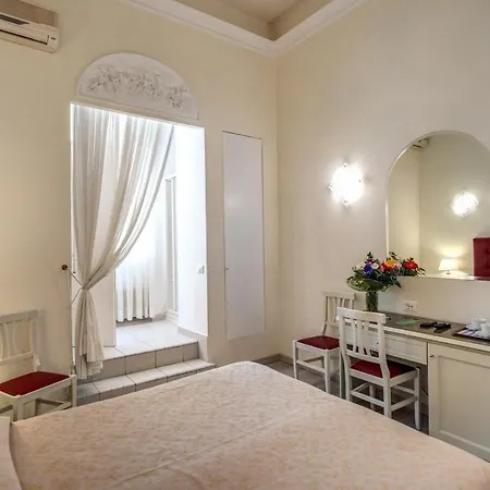 Hotell Labelle 2*