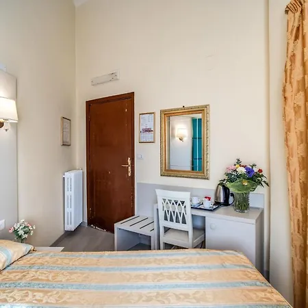 Labelle Hotell 2*